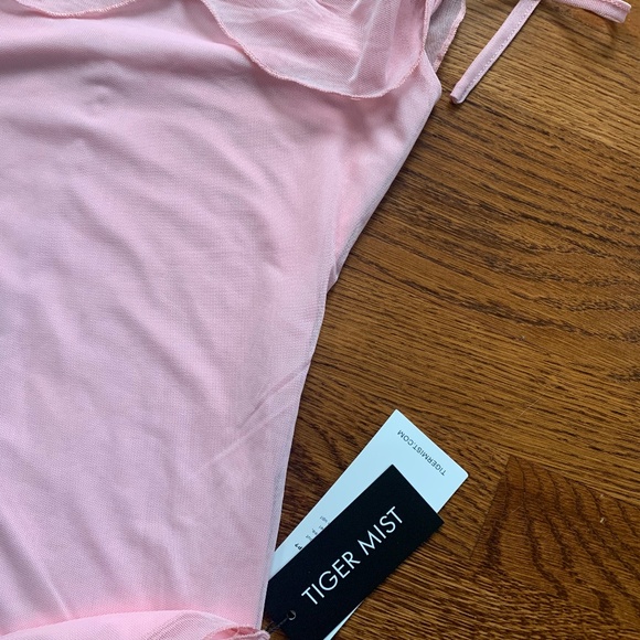 TIGER MIST MCKENNA DRESS NWT - Picture 5 of 6